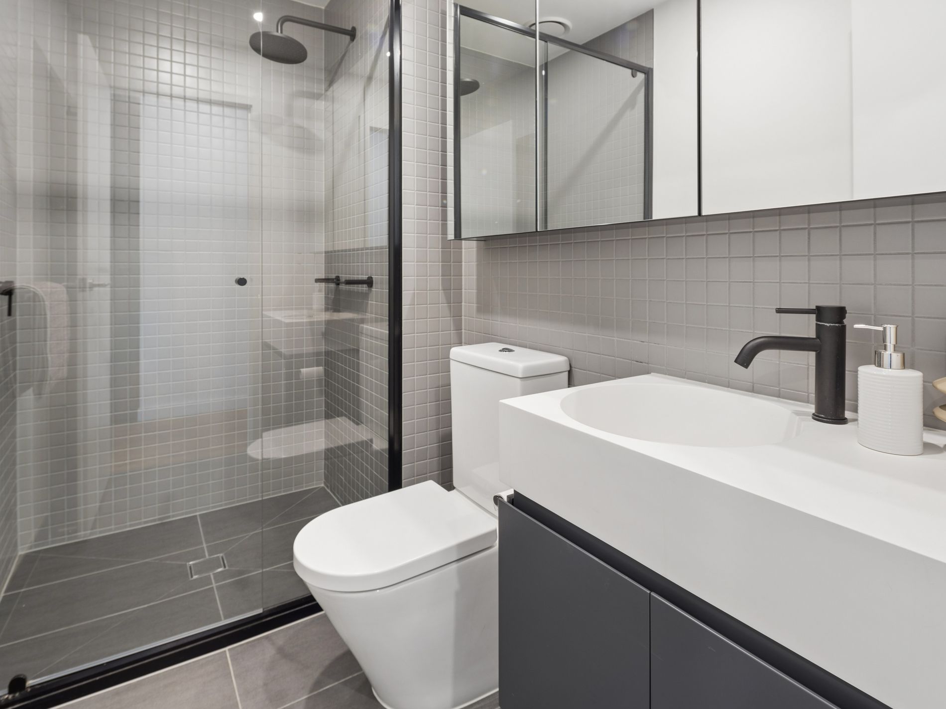 1802 / 6 Joseph Road, Footscray