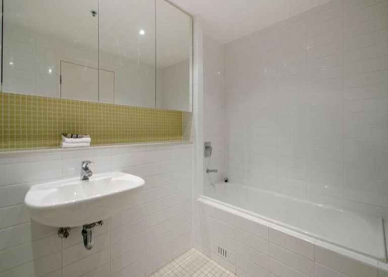 917 / 27 Colley Terrace, Glenelg