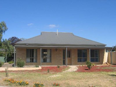 5 MARSHALL, Heathcote