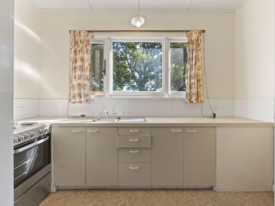 1 / 15587 Midland Highway, Perth