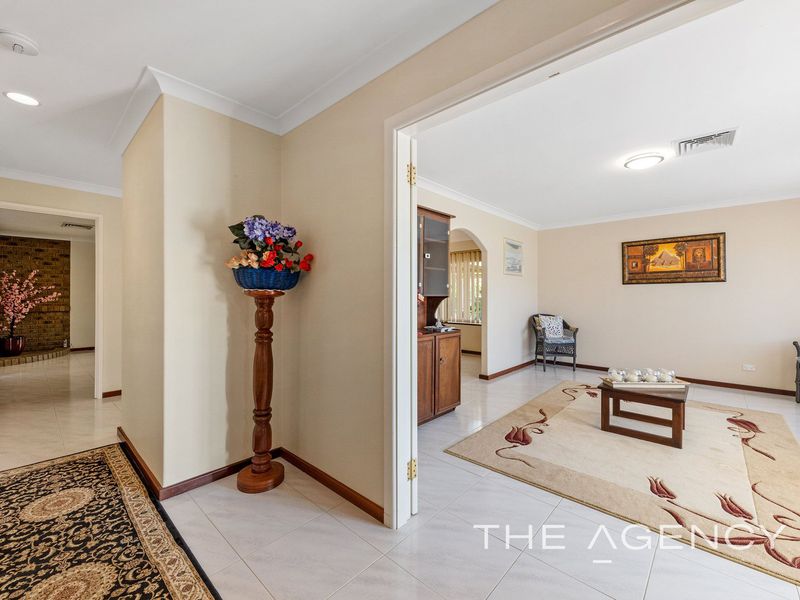 61 Marvell Avenue, Lake Coogee