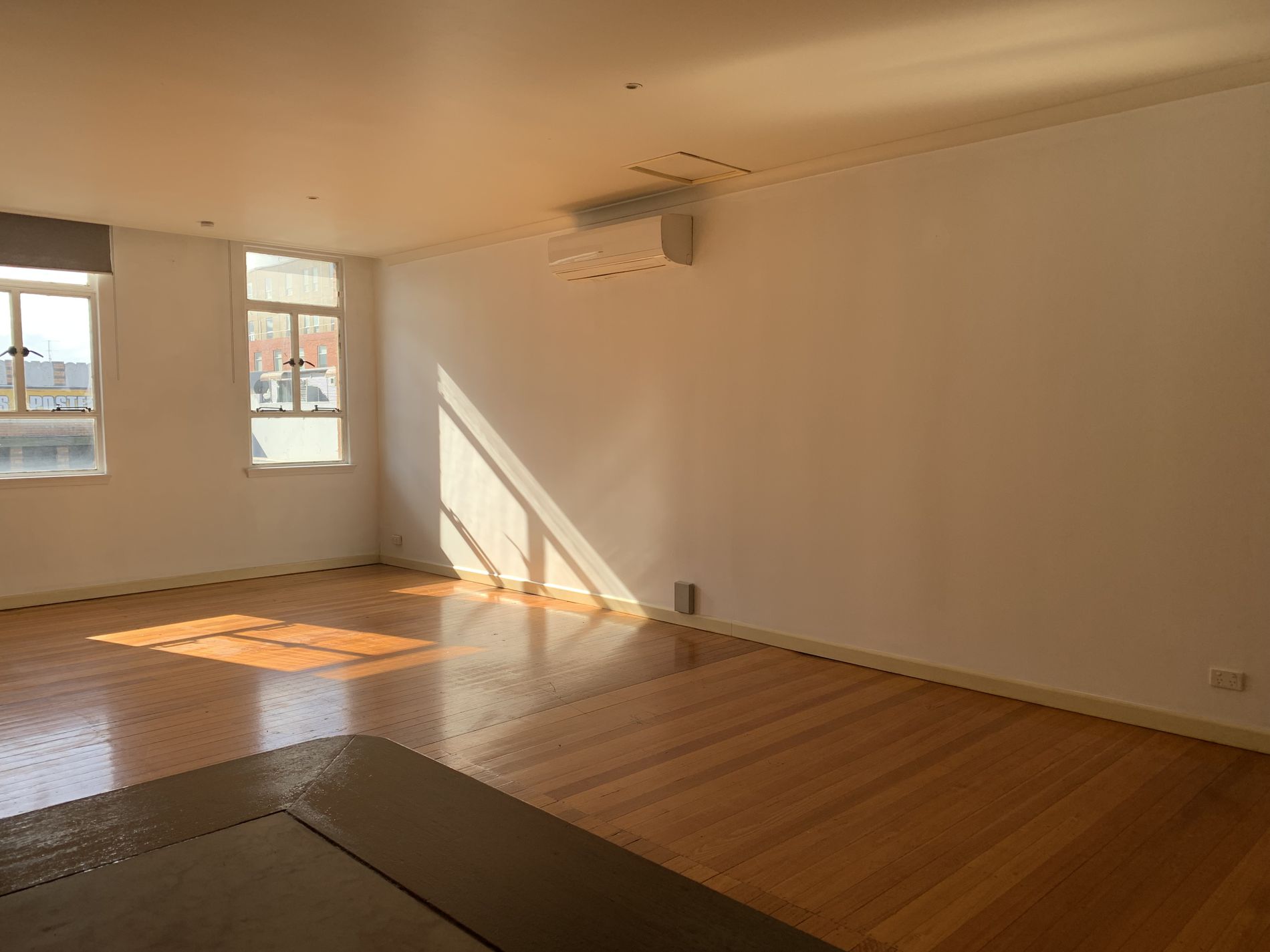 1 / 164 Ryrie Street, Geelong