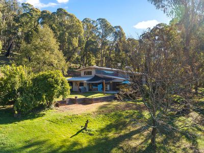 2 Diggings Road , Tawonga