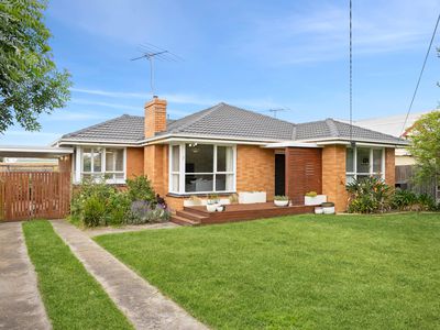 7 Gill Street, Belmont