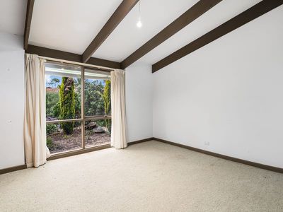 2 Boyd Crescent , West Lakes Shore
