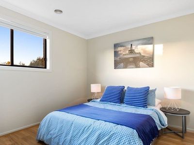 48 Haines Drive, Wyndham Vale