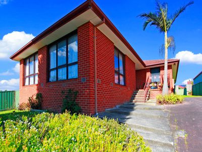 10 Cumberland Way, Endeavour Hills