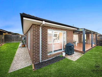 9 Grande Belmond Avenue, Clyde