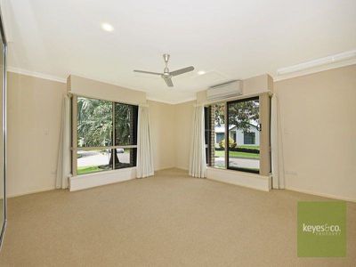 15 Coen Street, Douglas
