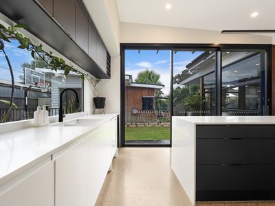 10 Broadway, South Brighton