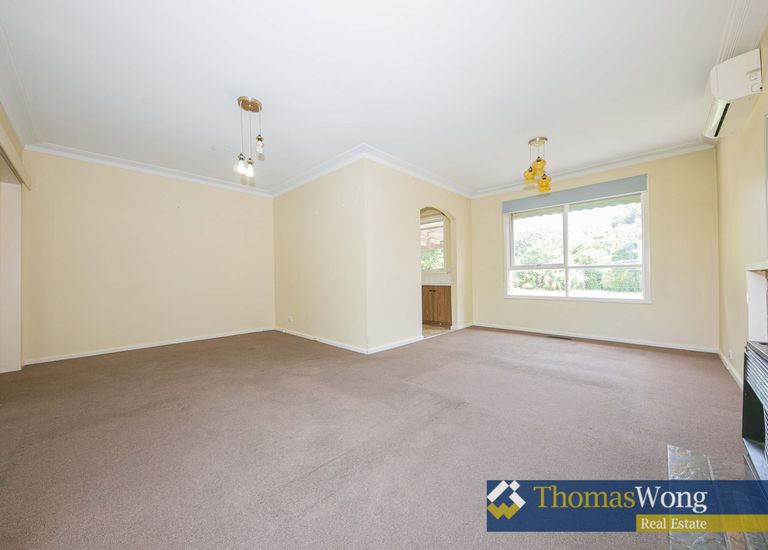 28 Koonung Road, Blackburn North
