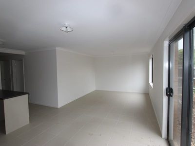 1 / 39 Jedda Street, Bell Post Hill