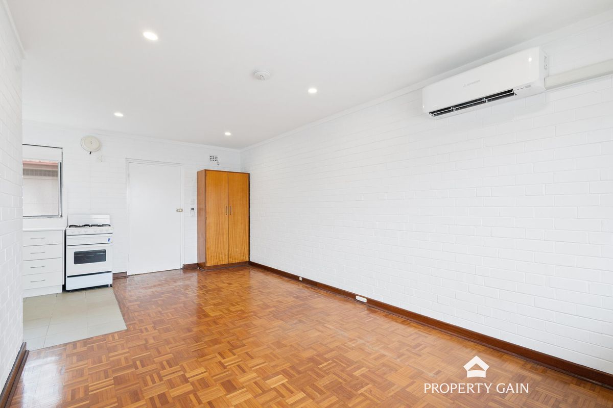 9 / 82 Broadway, Crawley