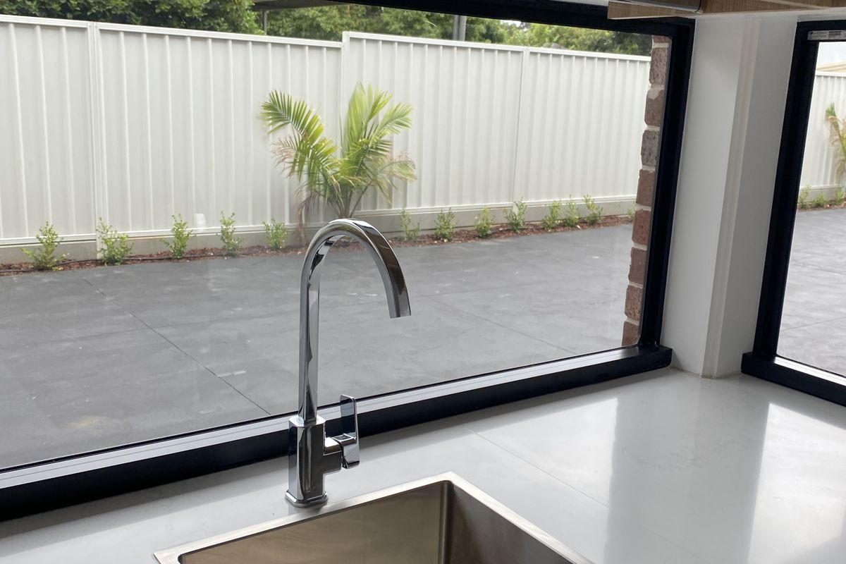 2 / 15 Gameau Rd, Paradise