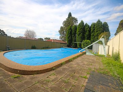 44 Hilton Avenue, Roselands