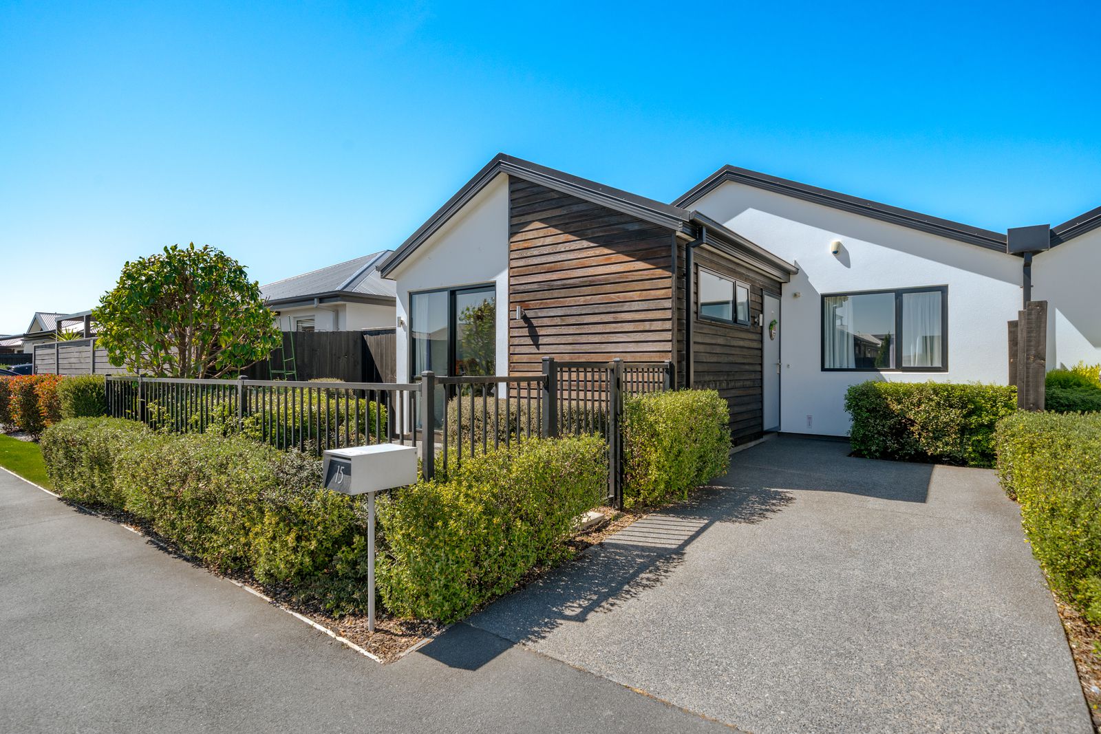 15 Pohe Street