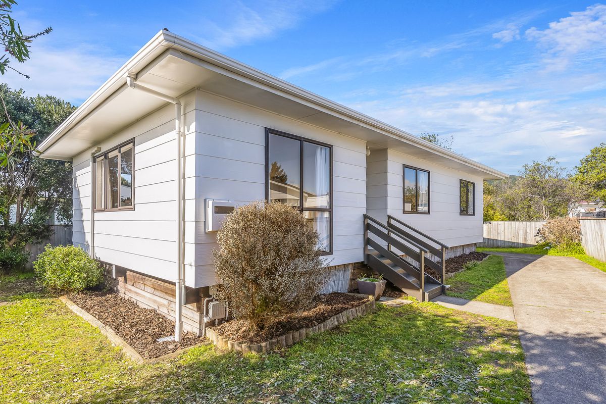 42A Makarini Street, Paraparaumu