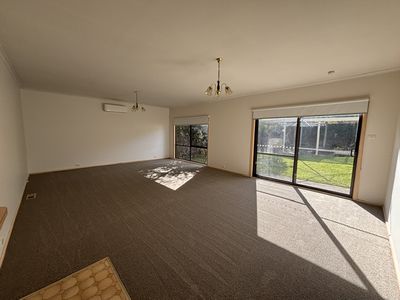 161 Somers Avenue, Macleod