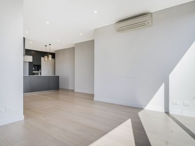 83 / 8 Riversdale Road, Burswood