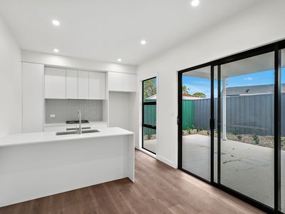 3 / 19 King Street, Lake Illawarra