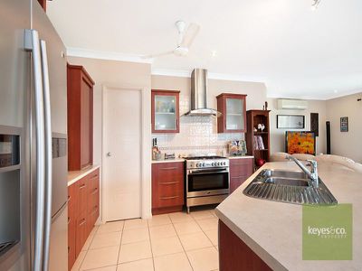 12 Kwila Crescent, Douglas