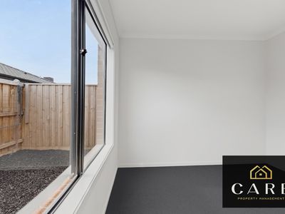 8 Giardino Street, Clyde