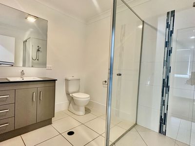 2 / 18 Hawthorn Street, Beaudesert