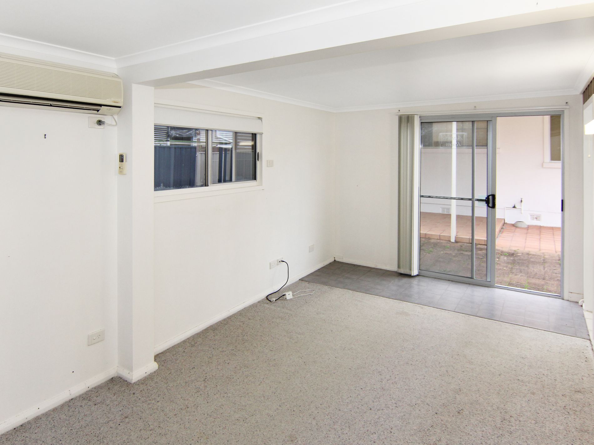 30 Hadley Street, Forster