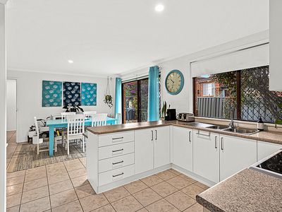 9 Meehan Drive, Kiama Downs