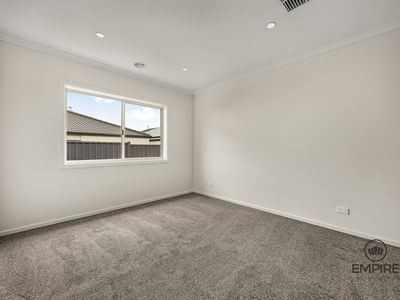 485 Heather Grove, Clyde North