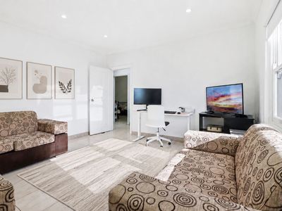 2 / 12 Dellwood Street, South Granville
