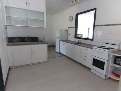 385 The Lakes Way, Tuncurry