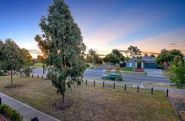 110 Newbury Boulevard, Craigieburn