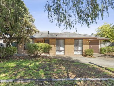 72 Cambridge Crescent, Cooloongup