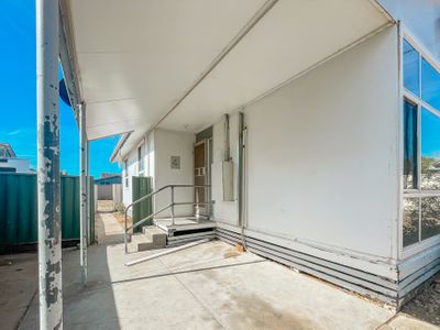 4 Bruton Grove, Swan Hill