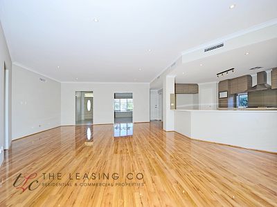 1 Boxall Place, Churchlands