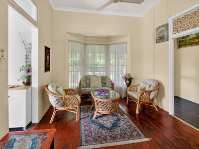 9 Bundesen Avenue, Midge Point