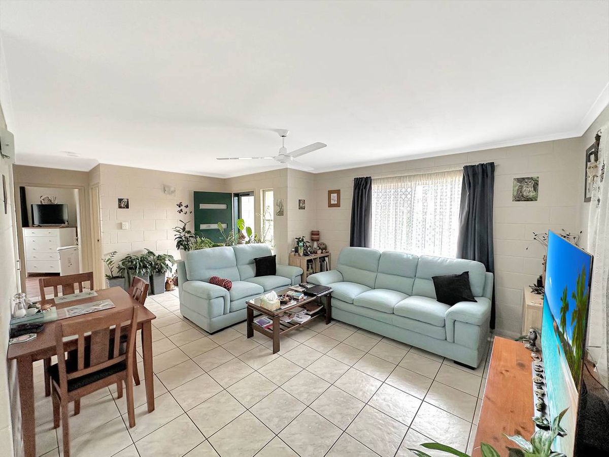 1 / 30 Hillview Circuit, Atherton