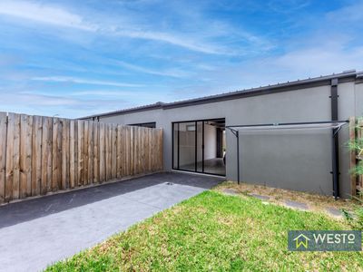 7 Rosario walk, Point Cook