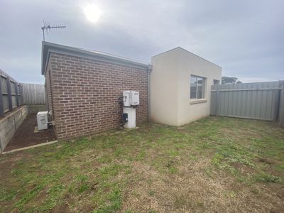 2 / 21 Saywell Court, Warrnambool