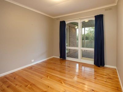 4 REX COURT, Wodonga