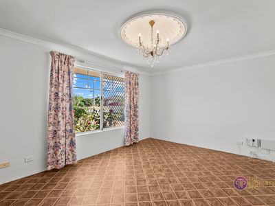 4 Southmead Green, Erskine