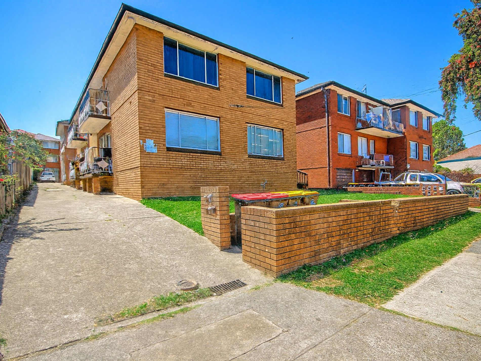 1 / 3 Wangee Road, Lakemba