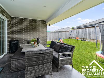 21 Devlin Drive, Gledswood Hills