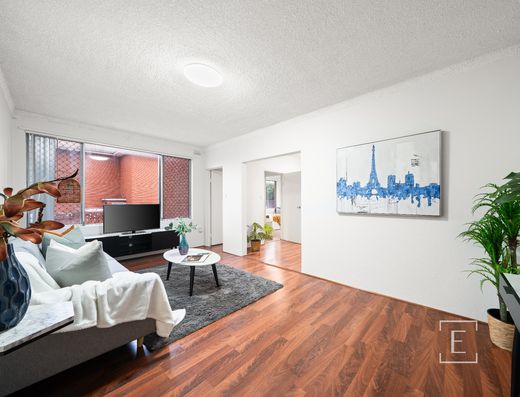 Bright and Spacious Concord Entry Point
