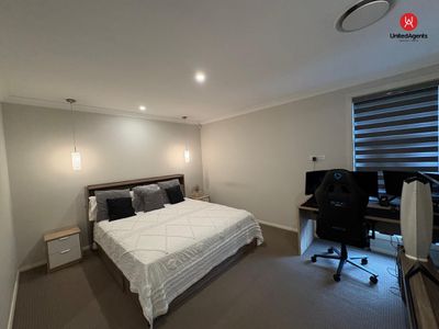 33 Faverolle Drive, Spring Farm