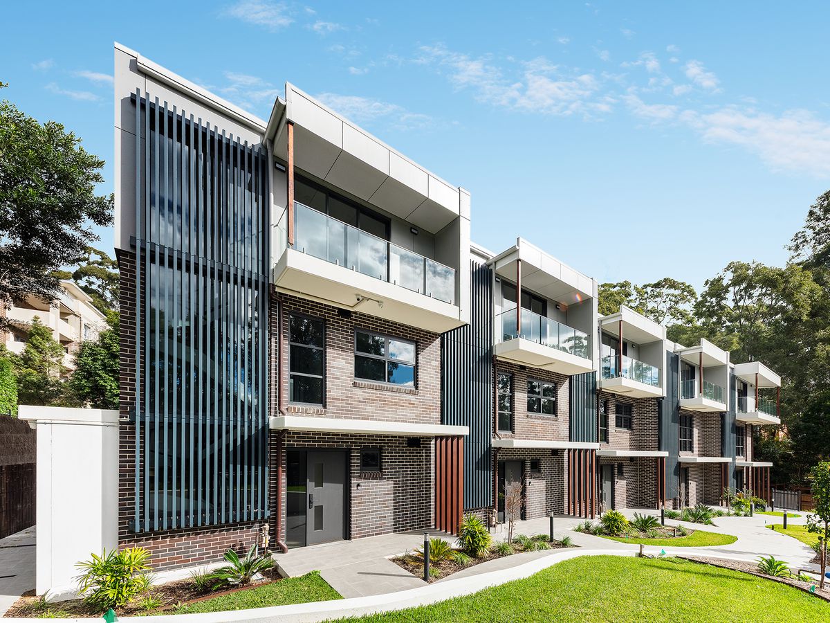 8 / 10 Culworth Avenue, Killara