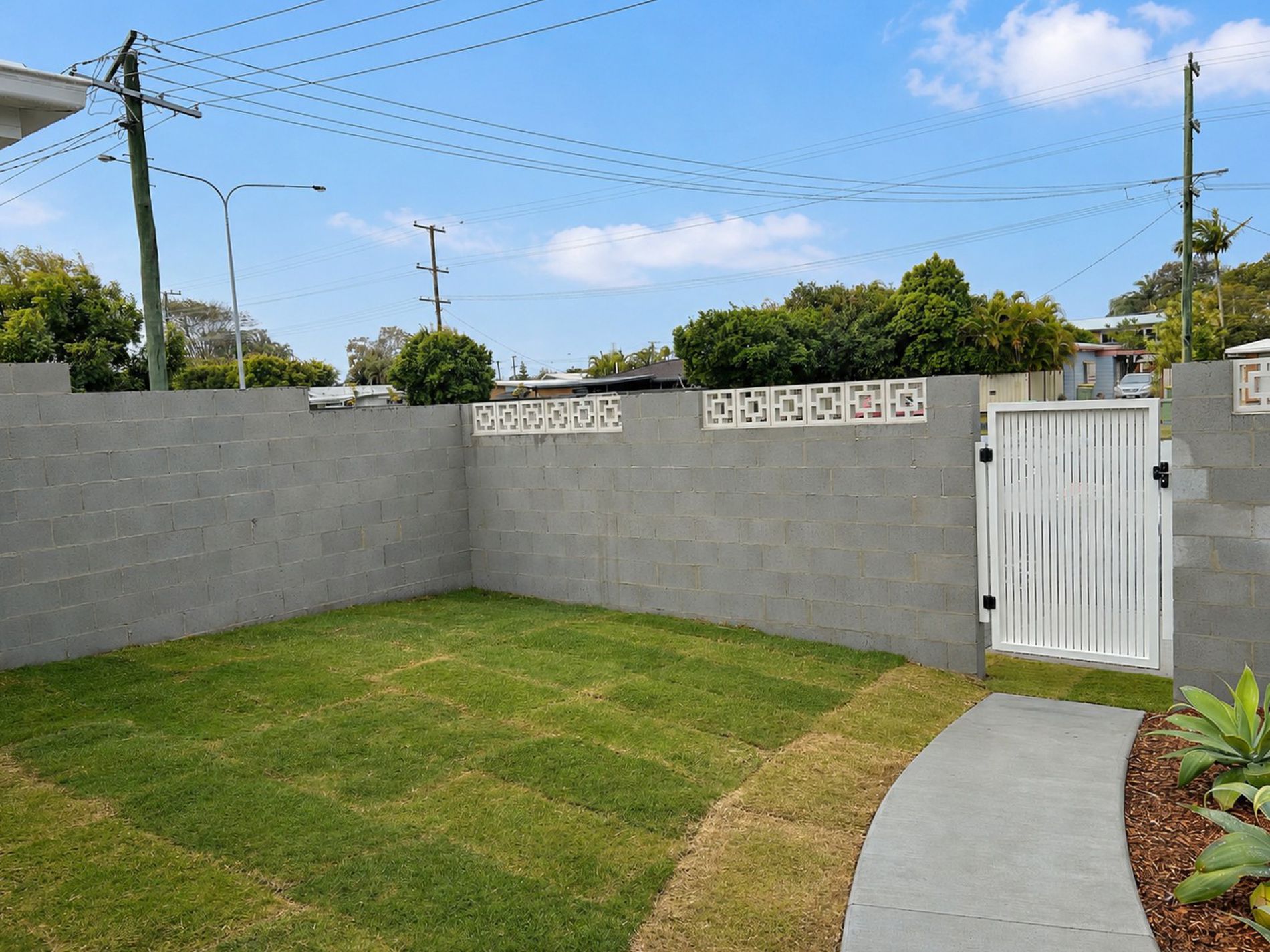 670 Nicklin Way, Wurtulla