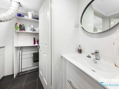 19 / 49 Leahy Close, Narrabundah