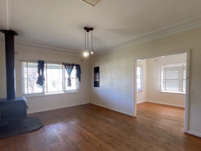 2 Sanderson Street, Dubbo